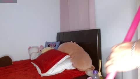 Snapshot of doll_and_sex chatting on January 9, 2025, 3:04 am Auro and Santiago online show from January 9, 2025, 3:04 am