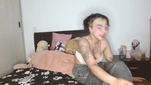Snapshot of doll_and_sex chatting on March 9, 2025, 2:50 am Auro and Santiago online show from March 9, 2025, 2:50 am