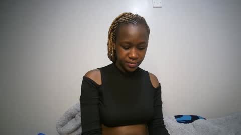 Snapshot of dollberry chatting on December 13, 2024, 10:13 pm dollberry online show from December 13, 2024, 10:13 pm