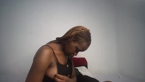 Snapshot of dollberry chatting on January 12, 2025, 10:02 am dollberry online show from January 12, 2025, 10:02 am