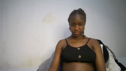 Snapshot of dollberry chatting on February 10, 2025, 1:24 am dollberry online show from February 10, 2025, 1:24 am