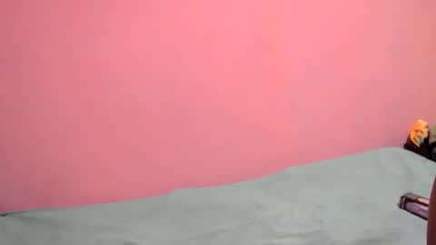 dollepoupee online show from October 21, 2025, 5:30 am