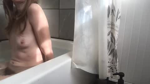 Mirabella online show from October 21, 2025, 5:24 pm