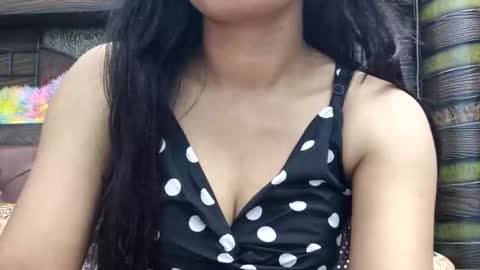 Snapshot of dollmeenu chatting on September 11, 2025, 5:29 am dollmeenu online show from September 11, 2025, 5:29 am