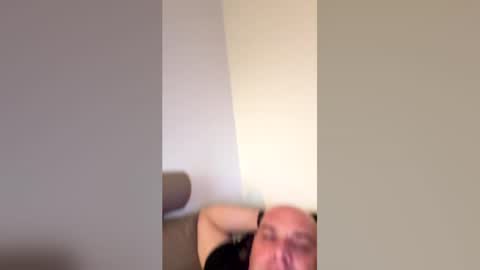dollpetal online show from June 19, 2026, 2:49 am