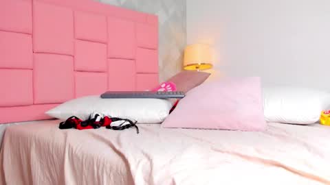 dolly_kitter online show from March 30, 2026, 12:11 am