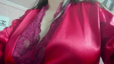 Call me Zoe  online show from January 13, 2026, 4:40 am