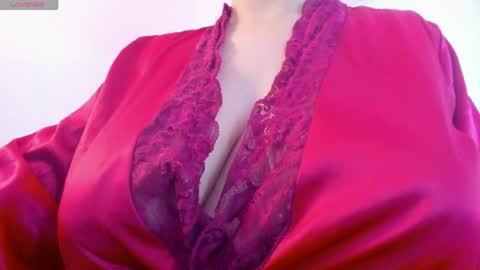 Snapshot of dolly_zoe chatting on April 27, 2026, 10:02 am Call me Zoe online show from April 27, 2026, 10:02 am