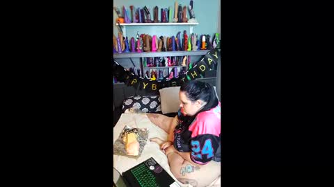 dollydarkside online show from May 14, 2026, 12:06 am