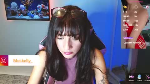 dollykelly_ online show from April 24, 2026, 12:57 am