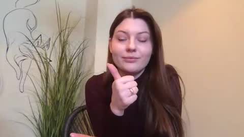 DollyRoma online show from October 23, 2025, 7:51 am