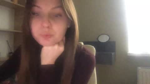 DollyRoma online show from February 5, 2026, 11:26 am