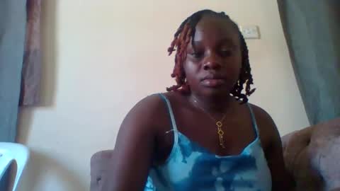 Snapshot of dollyvee chatting on November 5, 2025, 10:59 am dollyvee online show from November 5, 2025, 10:59 am