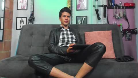 Diego Castell online show from February 16, 2025, 2:54 pm