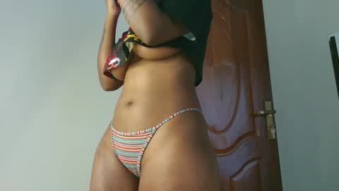 Amarie noels online show from November 13, 2025, 1:43 pm