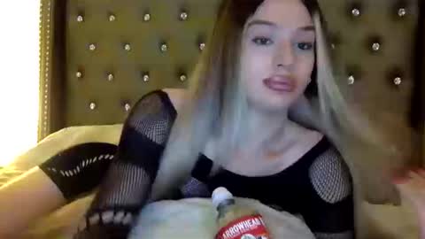 Snapshot of dominabrat chatting on October 18, 2025, 6:26 am Marissa Rae online show from October 18, 2025, 6:26 am