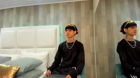 Snapshot of dominic_foox chatting on February 9, 2026, 2:10 pm Dominic foox online show from February 9, 2026, 2:10 pm