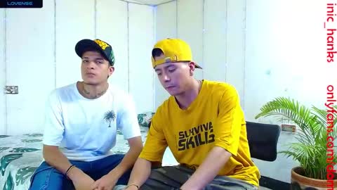 Snapshot of dominic_hanks chatting on February 4, 2025, 5:53 am DOMINIC AND ANDREW online show from February 4, 2025, 5:53 am