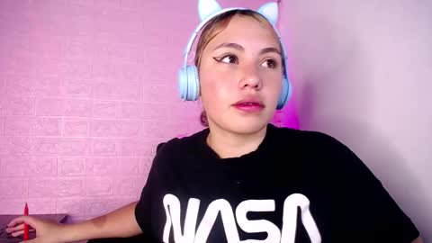   online show from February 5, 2026, 11:37 am