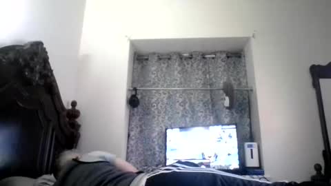 luis online show from May 13, 2026, 10:06 pm