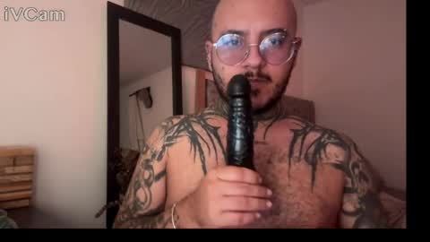 DOMINICCO  online show from June 22, 2026, 12:45 am