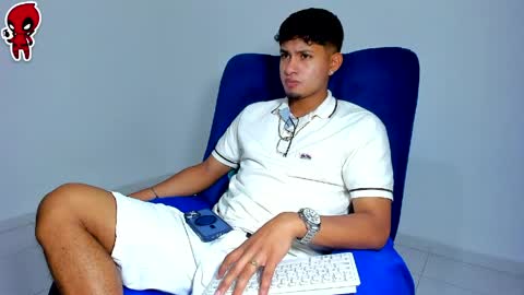  Dominic  online show from April 23, 2026, 4:14 am