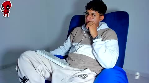  Dominic  online show from May 30, 2026, 3:03 am