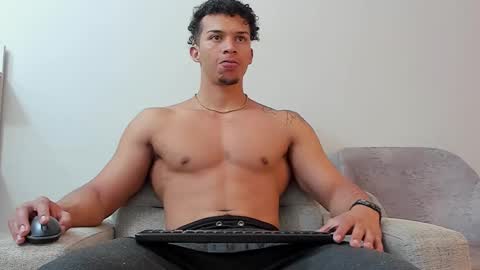 Dominick Star online show from March 6, 2025, 4:19 am