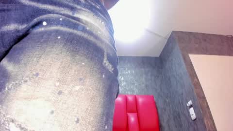 Dominicscott online show from April 8, 2026, 1:11 pm