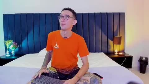 Snapshot of dominik_thompson777 chatting on September 20, 2025, 4:13 am dominik_thompson777 online show from September 20, 2025, 4:13 am