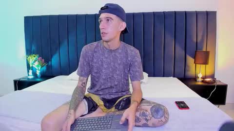 Snapshot of dominik_thompson777 chatting on September 21, 2025, 4:03 am dominik_thompson777 online show from September 21, 2025, 4:03 am