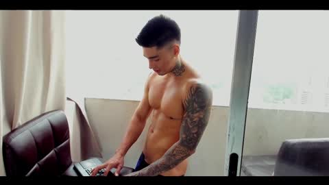 Snapshot of dominiofit chatting on February 18, 2025, 2:27 pm Only fans Ronnie col---InstaRonniecolleman online show from February 18, 2025, 2:27 pm