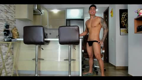 Snapshot of dominiofit chatting on February 26, 2025, 1:08 pm Only fans Ronnie col---InstaRonniecolleman online show from February 26, 2025, 1:08 pm
