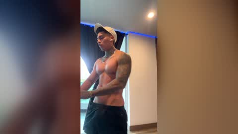 Only fans Ronnie col---InstaRonniecolleman  online show from May 21, 2026, 12:01 pm