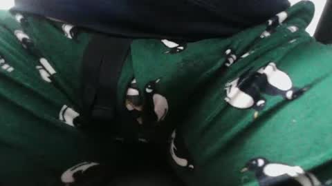 Dominique online show from March 7, 2025, 3:28 pm