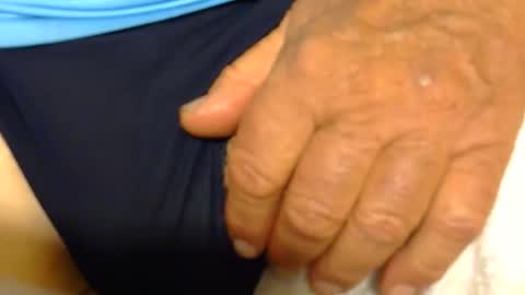 dommanick online show from March 25, 2026, 2:39 am