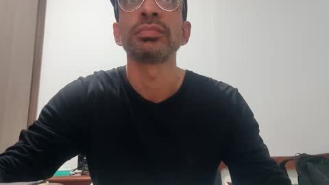 Snapshot of don__chi chatting on December 11, 2024, 3:24 am don__chi online show from December 11, 2024, 3:24 am