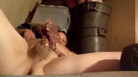 donaldblades04 online show from April 14, 2026, 4:29 am