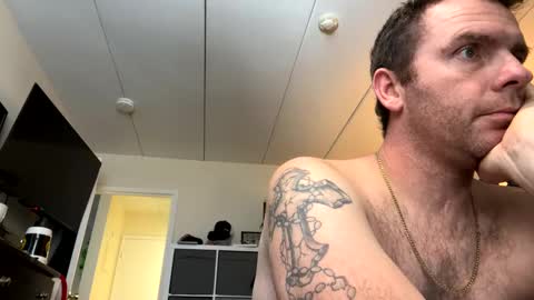 live online show from February 3, 2025, 4:20 pm