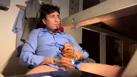 Snapshot of donkeyguy92 chatting on January 23, 2025, 5:45 am DONK CHIMBO ---    ----  SEX ADDICT online show from January 23, 2025, 5:45 am