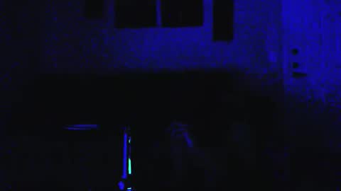 donlopez18 online show from October 6, 2025, 3:53 pm