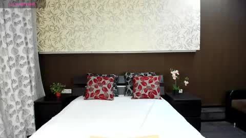 Donna On GMT2 Mon-Fri 3-9 AM online show from December 5, 2024, 12:08 am