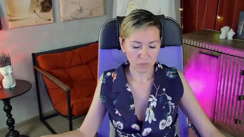 Donna online show from May 21, 2026, 6:59 pm