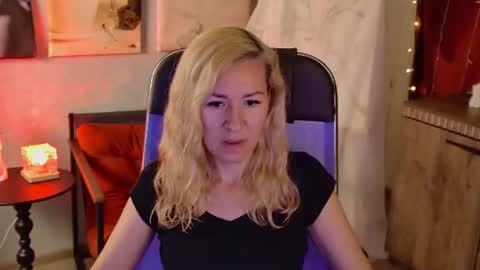 Donna online show from July 2, 2026, 9:43 pm