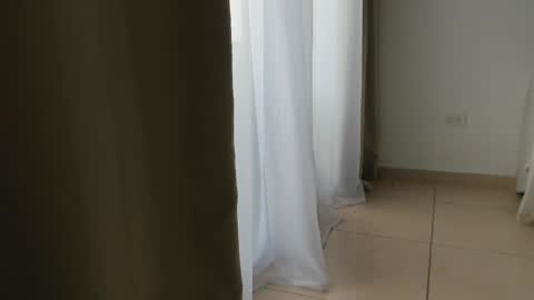 Donatella online show from February 12, 2025, 12:12 pm