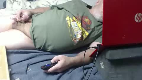 cummingdoouug online show from April 23, 2026, 8:33 pm