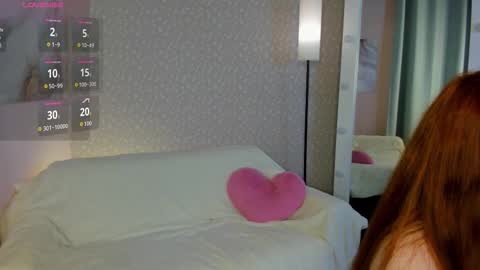 Dora EXOMI online show from November 18, 2025, 1:00 am