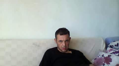 doredo0007 online show from October 27, 2025, 9:57 am