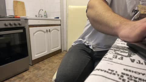 Snapshot of doriancretu95 chatting on December 22, 2024, 11:22 am menu below online show from December 22, 2024, 11:22 am