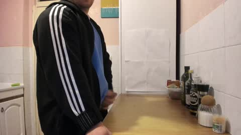 Snapshot of doriancretu95 chatting on January 14, 2025, 7:59 am menu below online show from January 14, 2025, 7:59 am